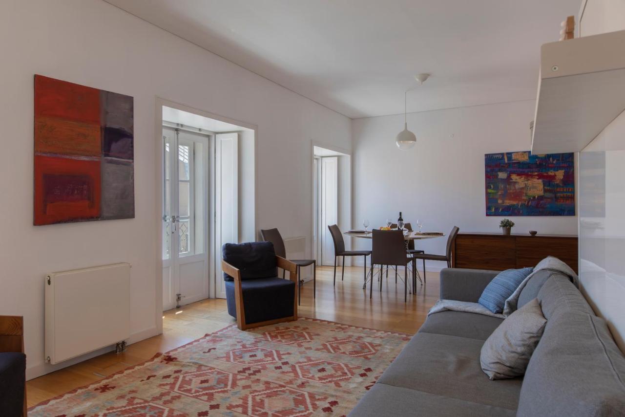 Downtown Apartment Santa Justa Lisbon Exterior photo